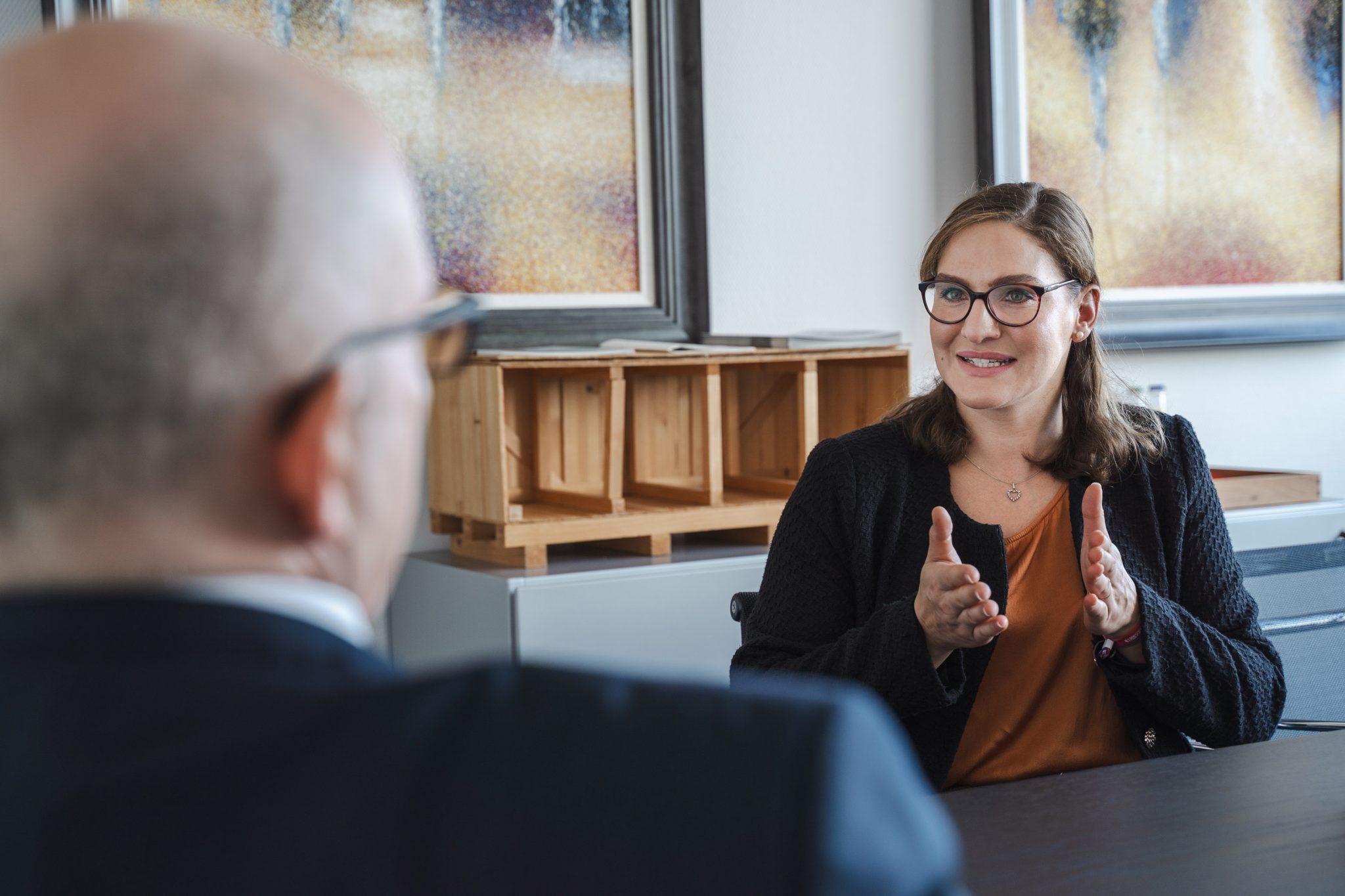 Miriam Charif ist Psychologin mit dem Schwerpunkt Arbeits-, Organisations- und Wirtschaftspsychologie, Bild: SWHT/Raveling